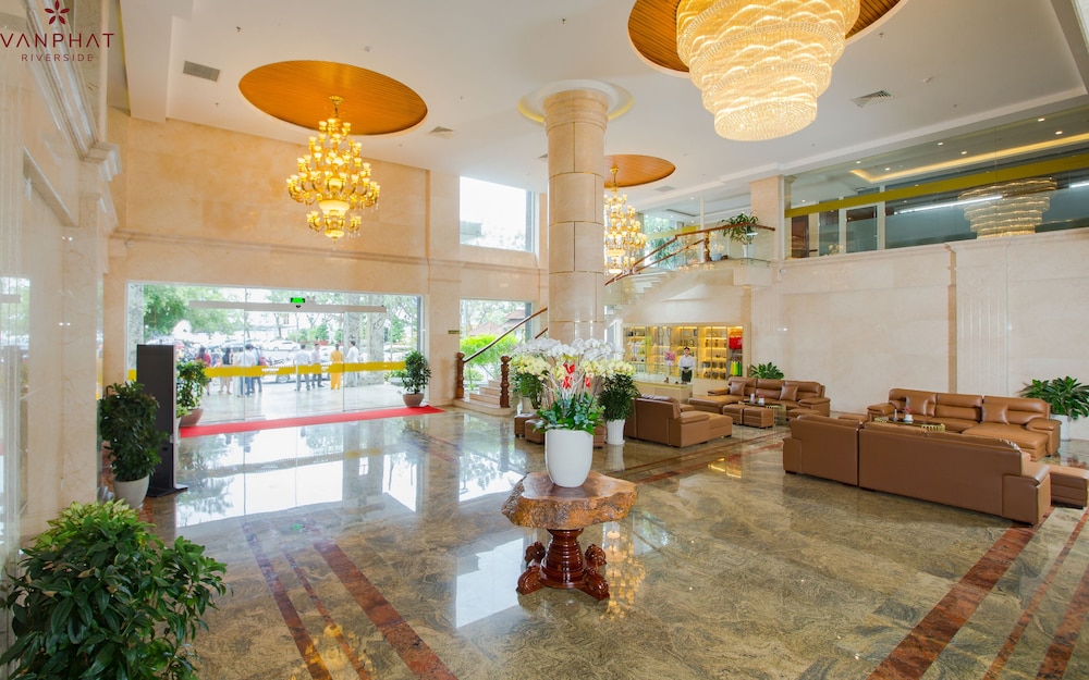 Van Phat Riverside Hotel — Can Tho — photo 2