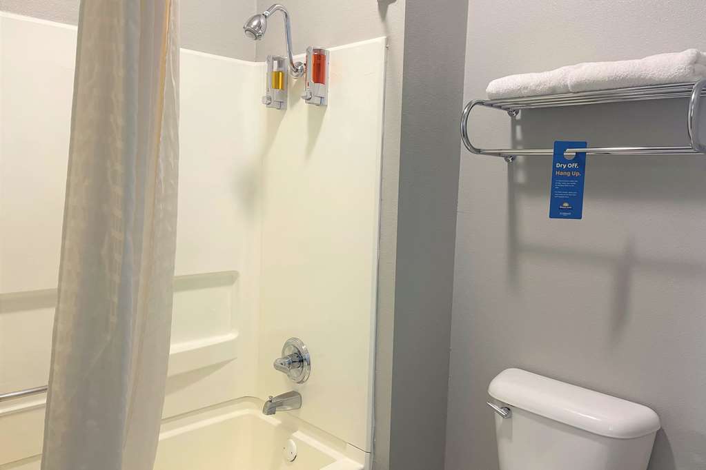 Days Inn by Wyndham North Little Rock Maumelle - photo 24