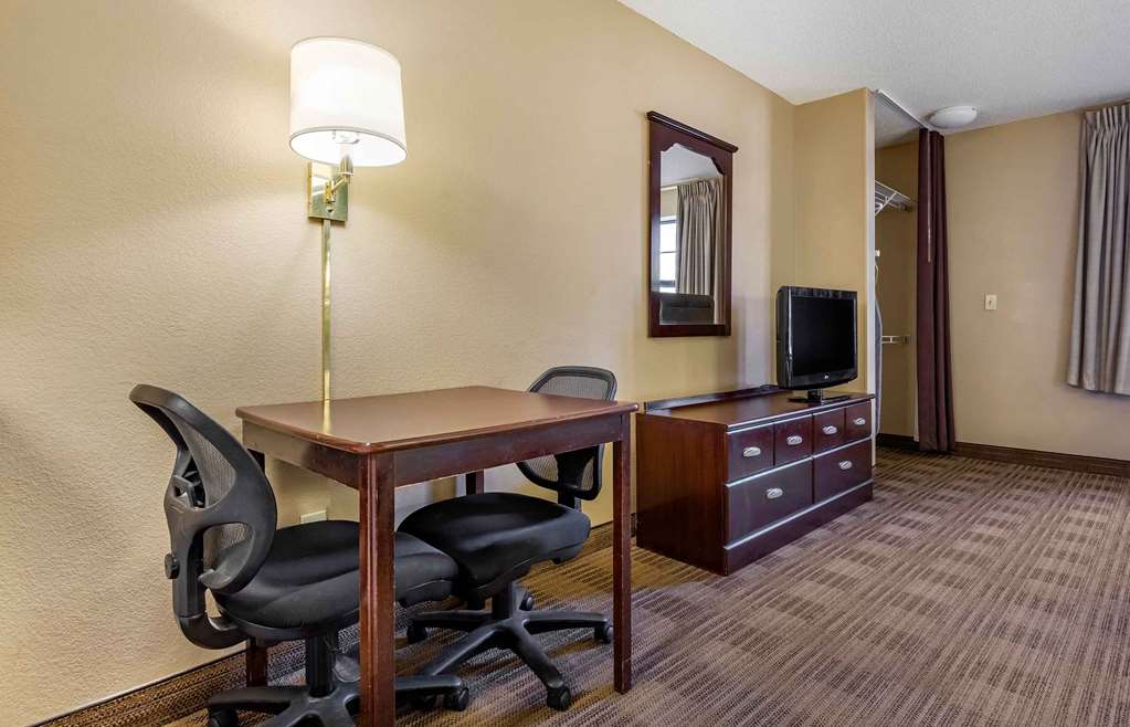 Extended Stay America Suites Austin Northwest Arboretum - photo 22