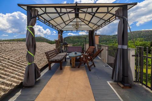 Heavenly Dream - carbon neutral hotel in White Pine