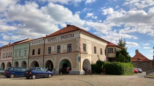 Hotel U Broucka — hotel in Nove Mesto Nad Metuji