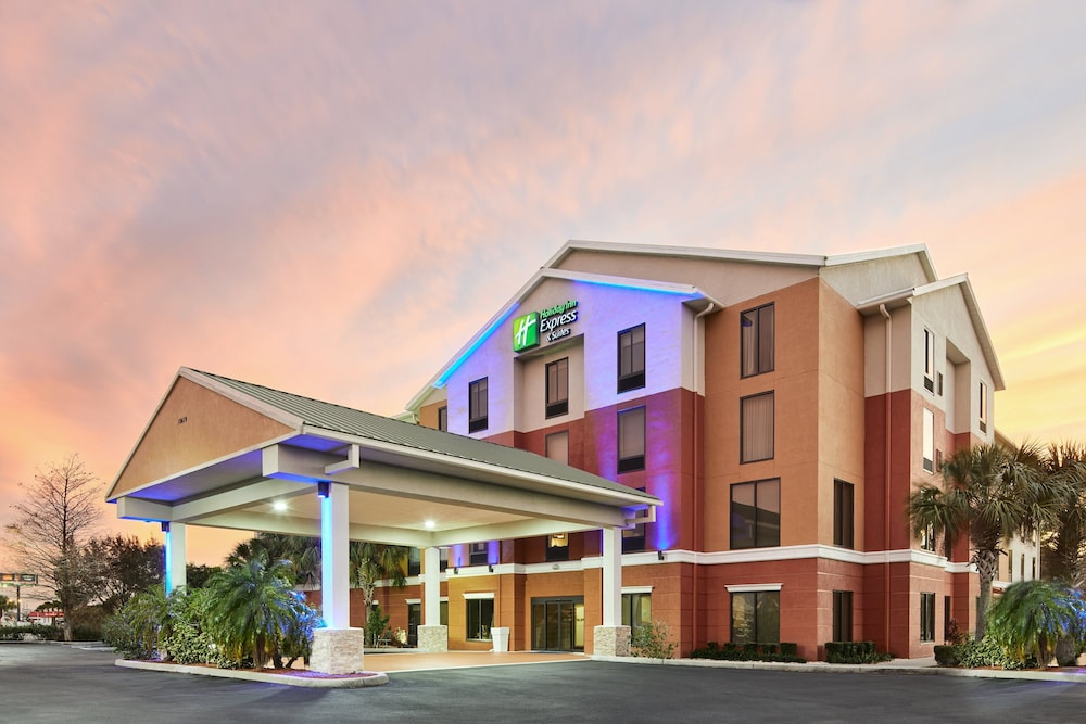 Holiday Inn Express Hotel & Suites Port Richey by IHG — hotel in Port Richey