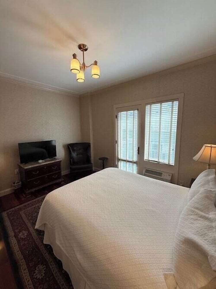 Penn's View Hotel - photo 54
