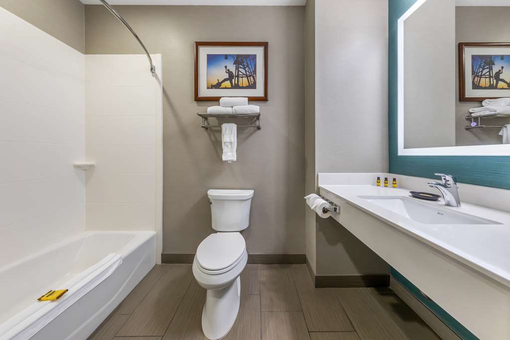 Best Western Plus Taft Inn - photo 40