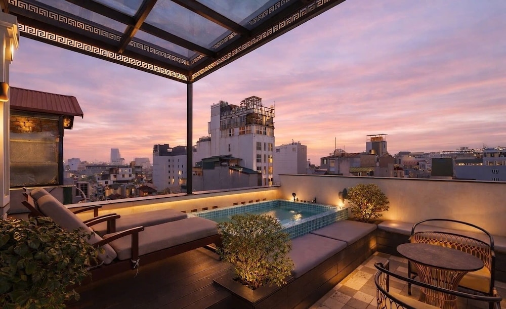 Minerva Premium Hotel — 4-Star Luxury Hotel in Hanoi, Vietnam