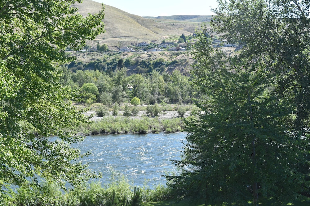 Warm Springs Inn & Winery - photo 44