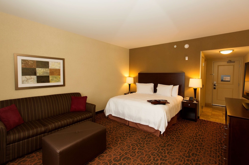 Hampton Inn Marquette Waterfront - photo 8