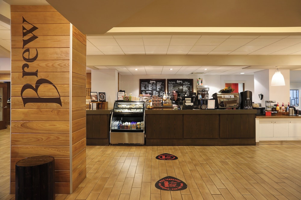 Holiday Inn Nashville Vanderbilt by IHG - photo 38