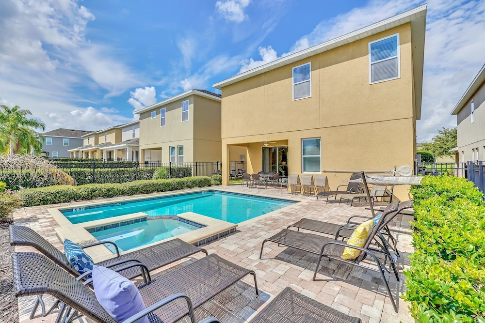 Fun and Stylish Family Villa in Encore Resort - photo 50