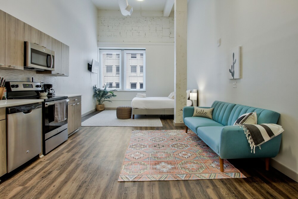 The Old Town Luxury Lofts - photo 30