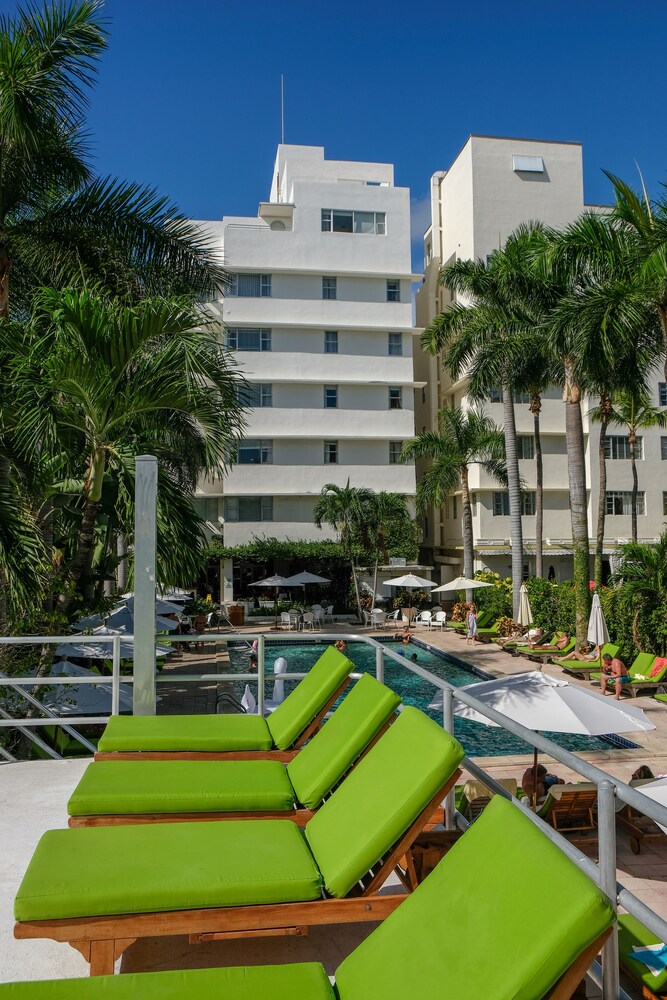 South Seas Hotel - photo 37