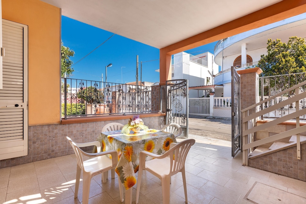 Villino Valentina by BarbarHouse in Porto Cesareo, Italy