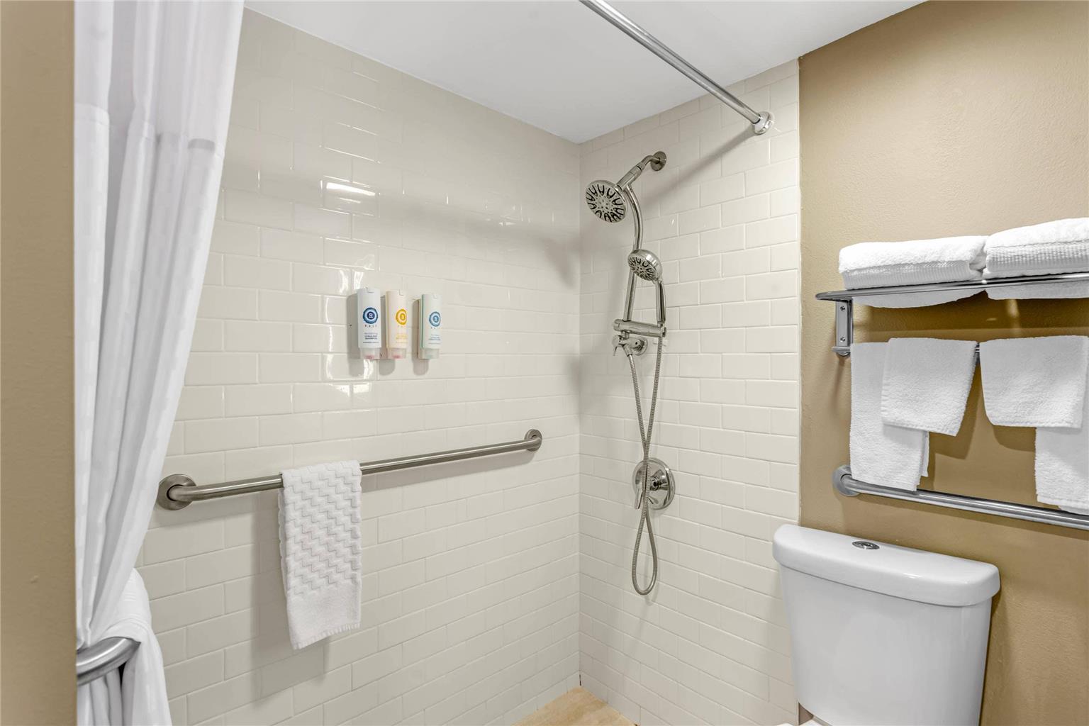 Comfort Inn & Suites Pottstown Eastern Gateway - photo 16
