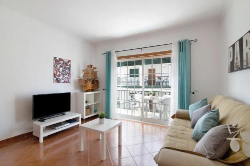Algarvio ao Sol — 4-Star Luxury Hotel in Conceicao, Portugal
