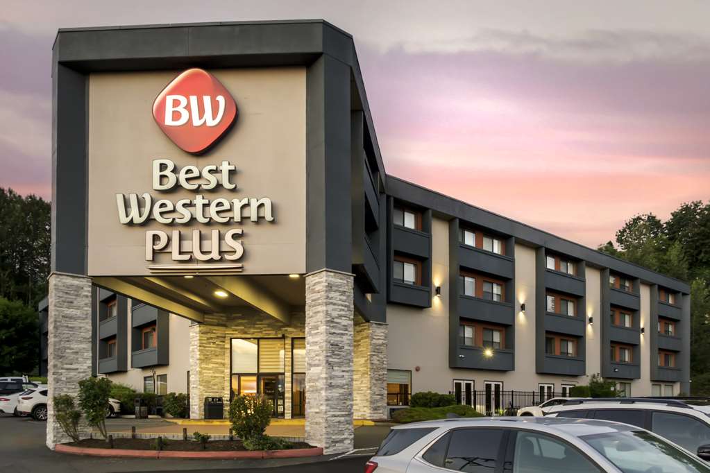 Best Western Plus Renton Inn - photo 29