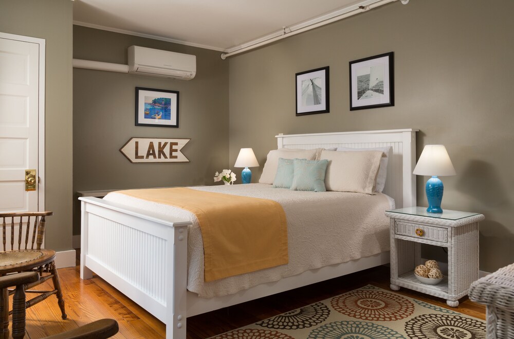 Wolf Cove Inn - photo 11