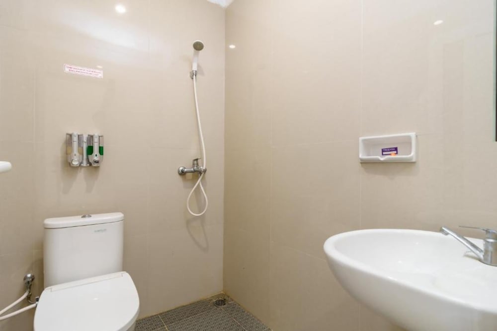 Green Forest Hotel — Tebing Tinggi — photo 5
