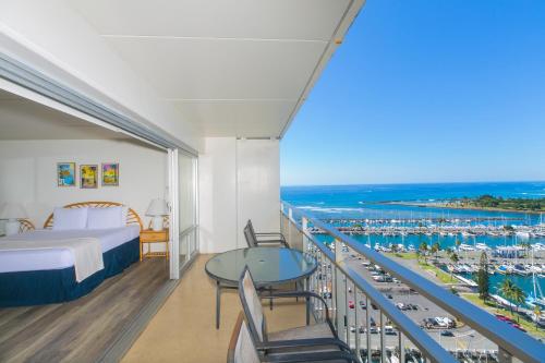 Ilikai Tower 2141 - last minute hotel in Honolulu