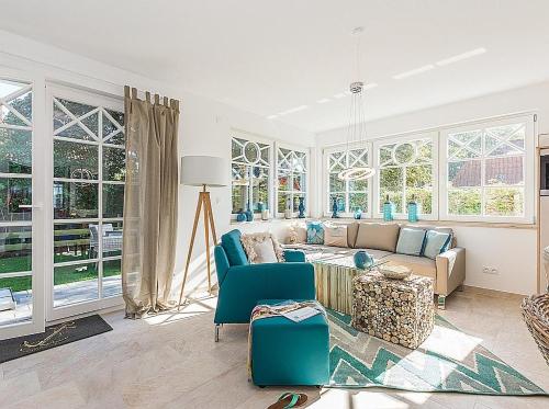 Ferienhaus Ostseehaus Seegras mit Kamin — 4-Star Luxury Hotel in Ostseebad Prerow, Germany