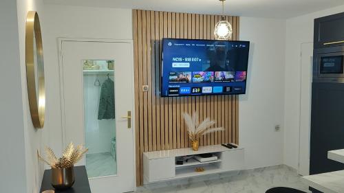 Blue Room in Le Plessis-Bouchard, France