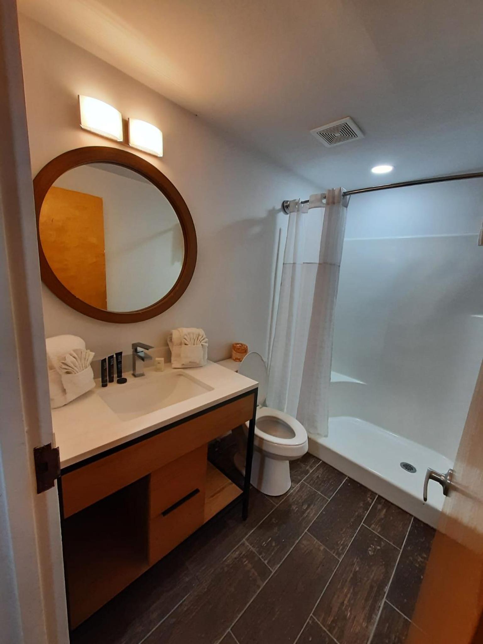 Penn Lodge Hotel & Suites - photo 30