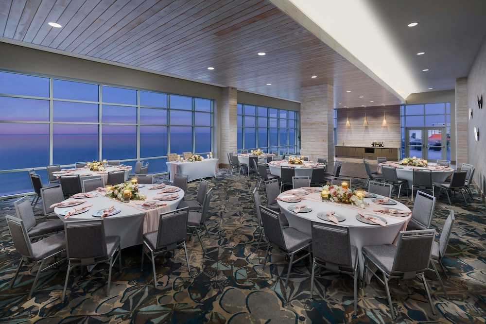 SpringHill Suites by Marriott Panama City Beach Beachfront - photo 46