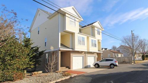 Meadows On Myrtle in Cape May, United States