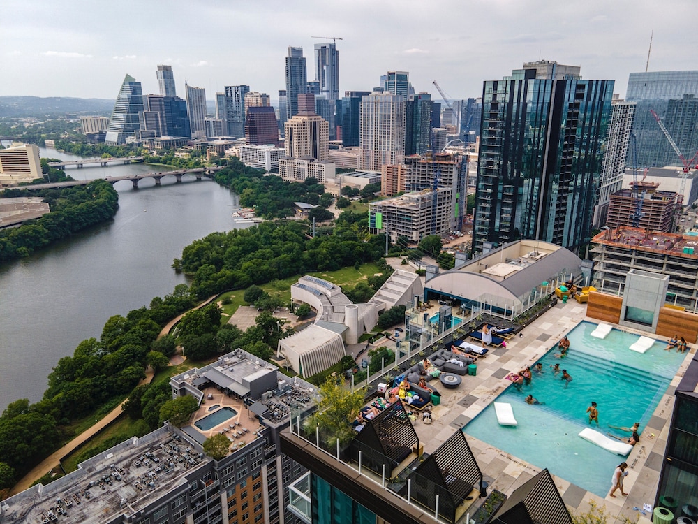 Austin Condo Hotel - photo 818