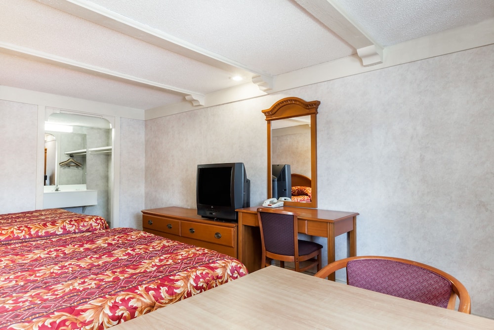 Travelodge by Wyndham Elkton University Area - photo 5