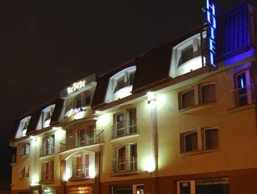 Sheyly s in Trnava, Slovakia