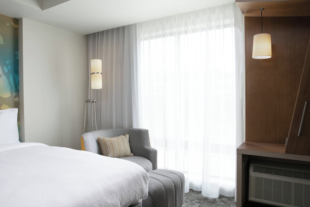 Courtyard by Marriott Sioux City Downtown Convention Center - photo 5