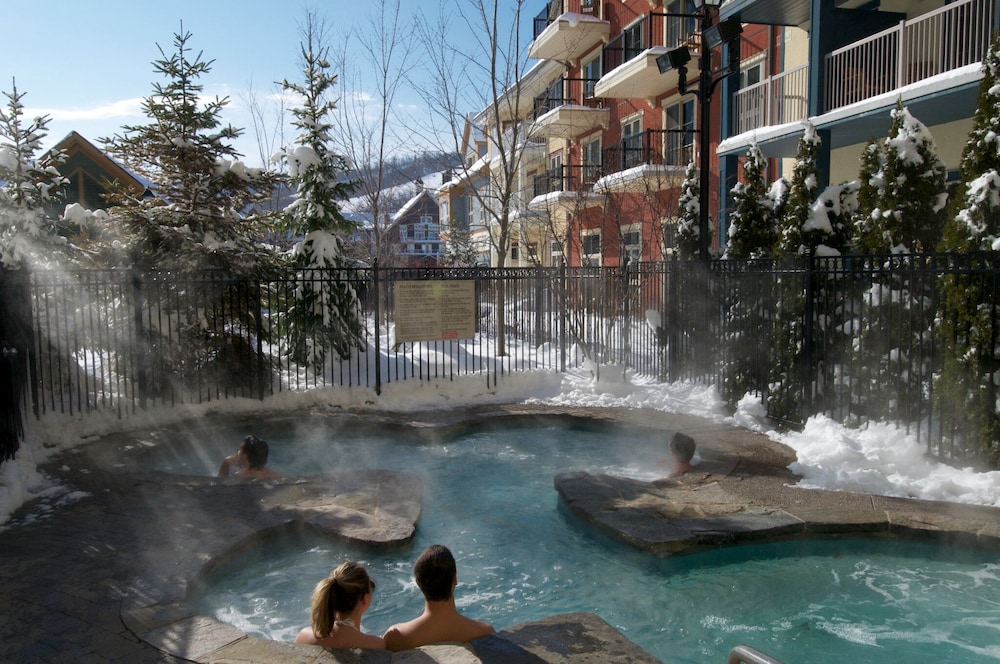 Blue Mountain Resort Mosaic Suites — Collingwood — photo 2