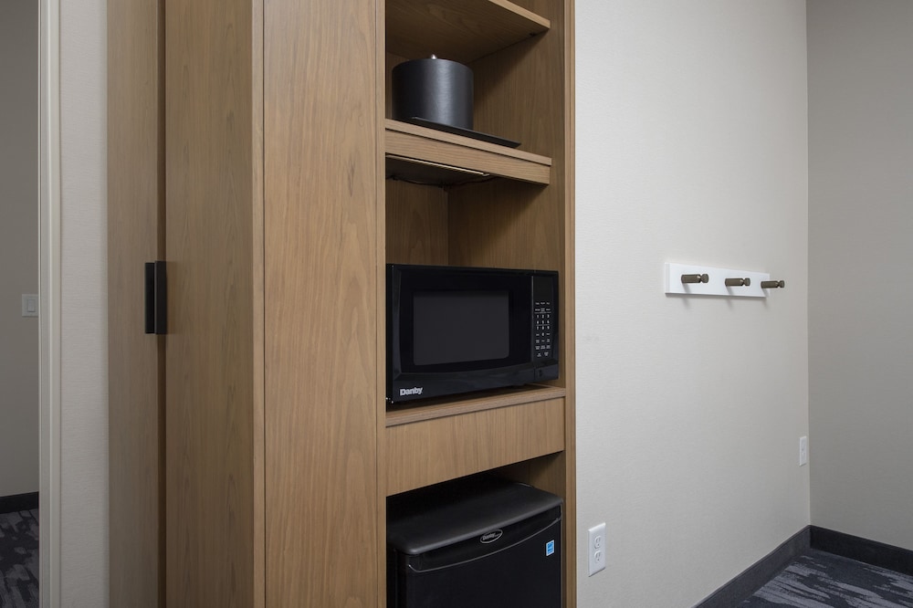 Fairfield Inn & Suites by Marriott Denver Tech Center North - photo 9