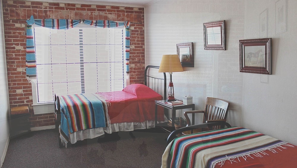 Spur Hotel - photo 7