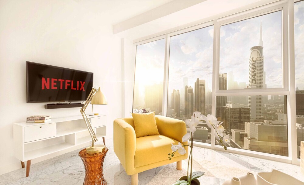 LUX The Pad Executive Suite 3 — 5-Star Luxury Hotel in Dubai, United Arab Emirates