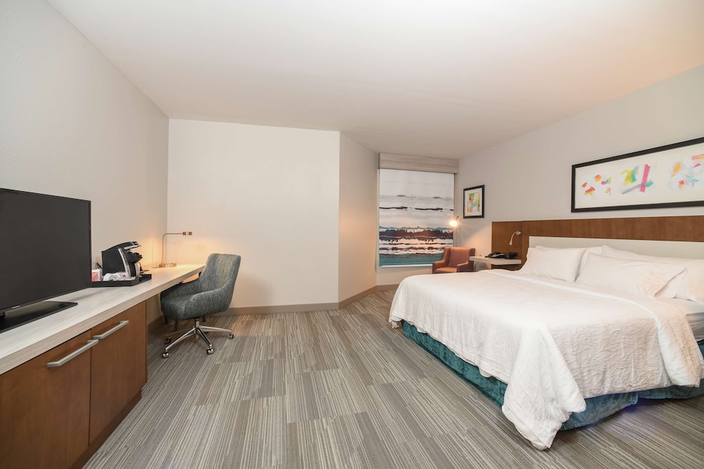 Hilton Garden Inn Cincinnati Midtown - photo 20