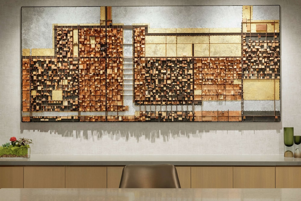 DoubleTree by Hilton Chicago Magnificent Mile - photo 3