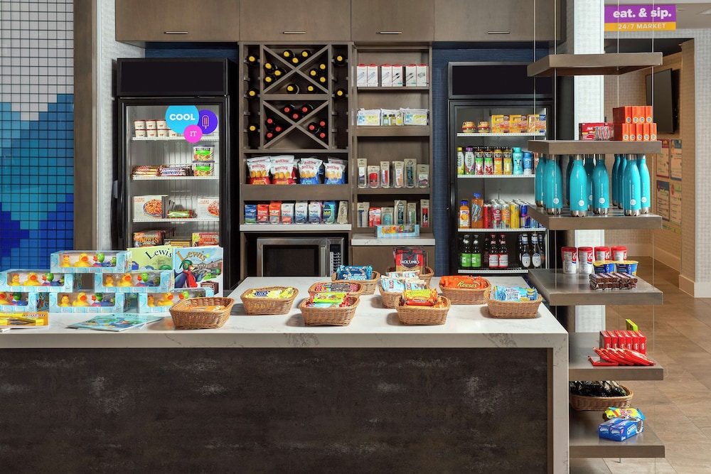 Tru by Hilton Denver Airport Tower Road - photo 30