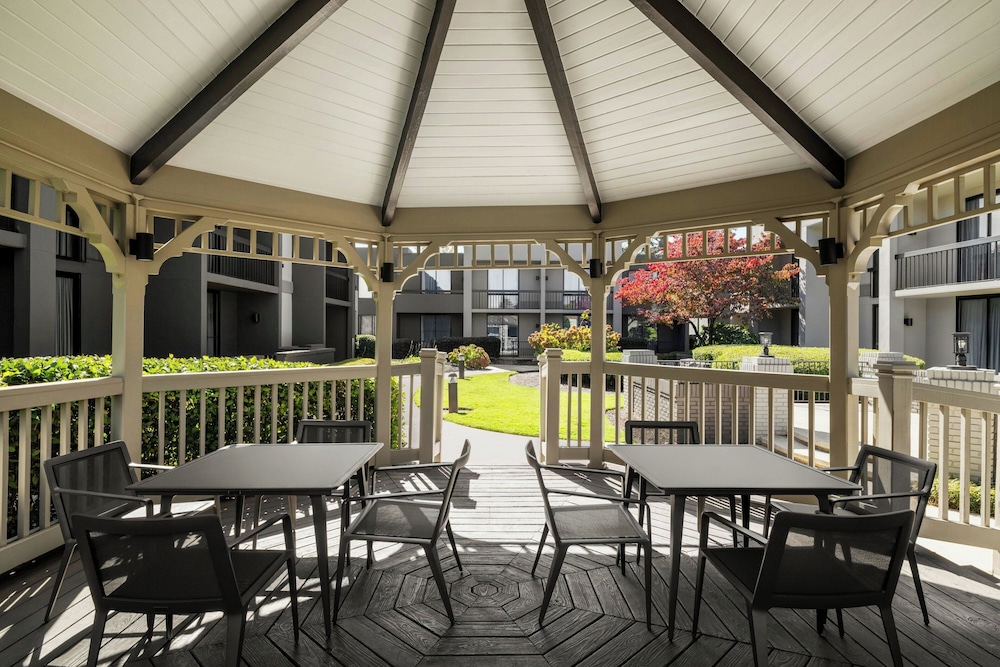 Courtyard by Marriott Atlanta Northlake - photo 31