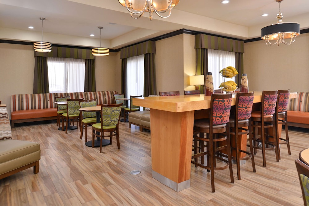 Hampton Inn Van Horn - photo 27