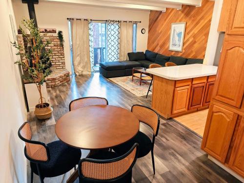 3BR Condo Near Lake & Skiing