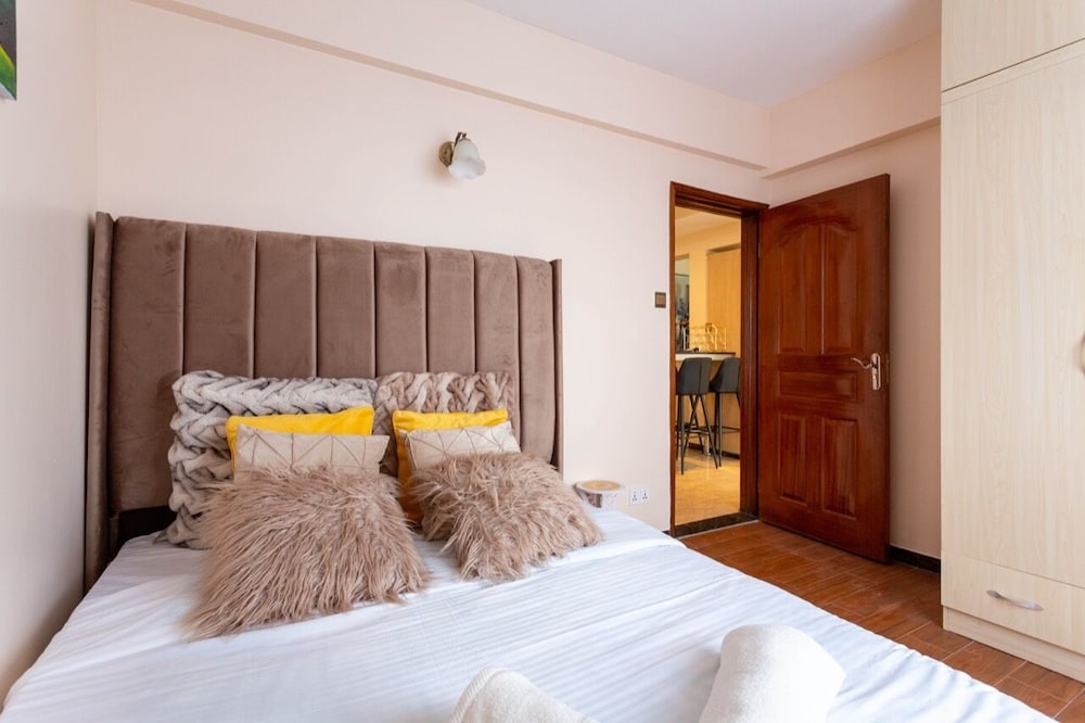 Stay.Plus Dennis Garden Apartment — 4-Star Luxury Hotel in Nairobi, Kenya