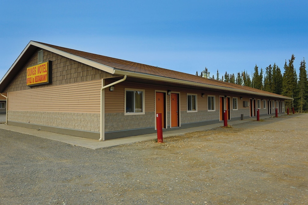 Young's Motel — hotel in Tok