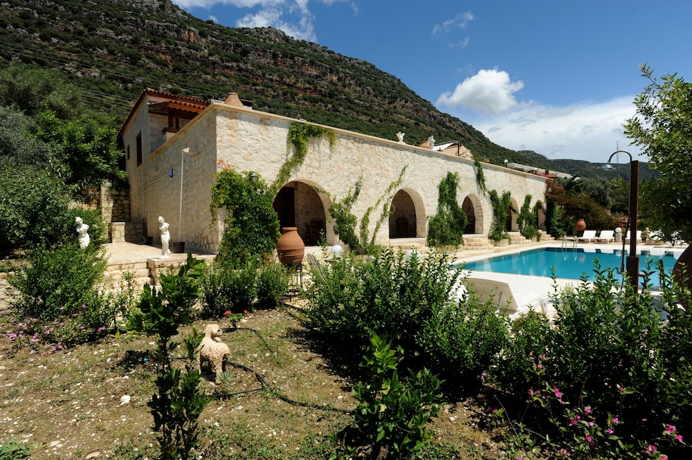 Likya Yolu Palas Hotel in Kas, Turkey