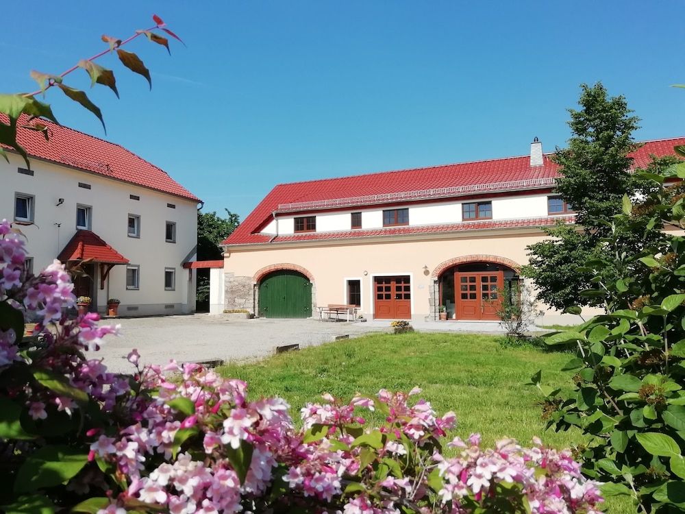 Ferienhof K hn — hotel in Hochkirch