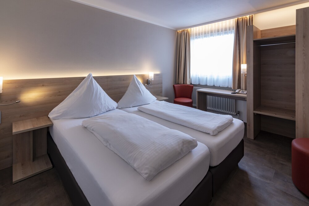 Hotel Pfefferburg - last minute hotel in Schonaich