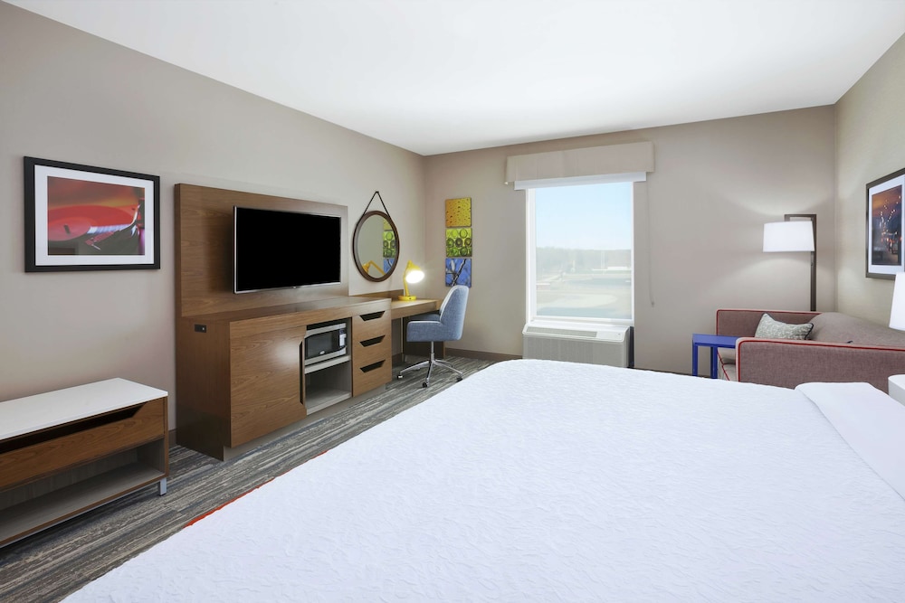 Hampton Inn & Suites Grandville Grand Rapids South - photo 6