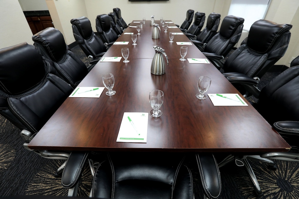 Holiday Inn Chicago O'Hare Area by IHG - photo 73