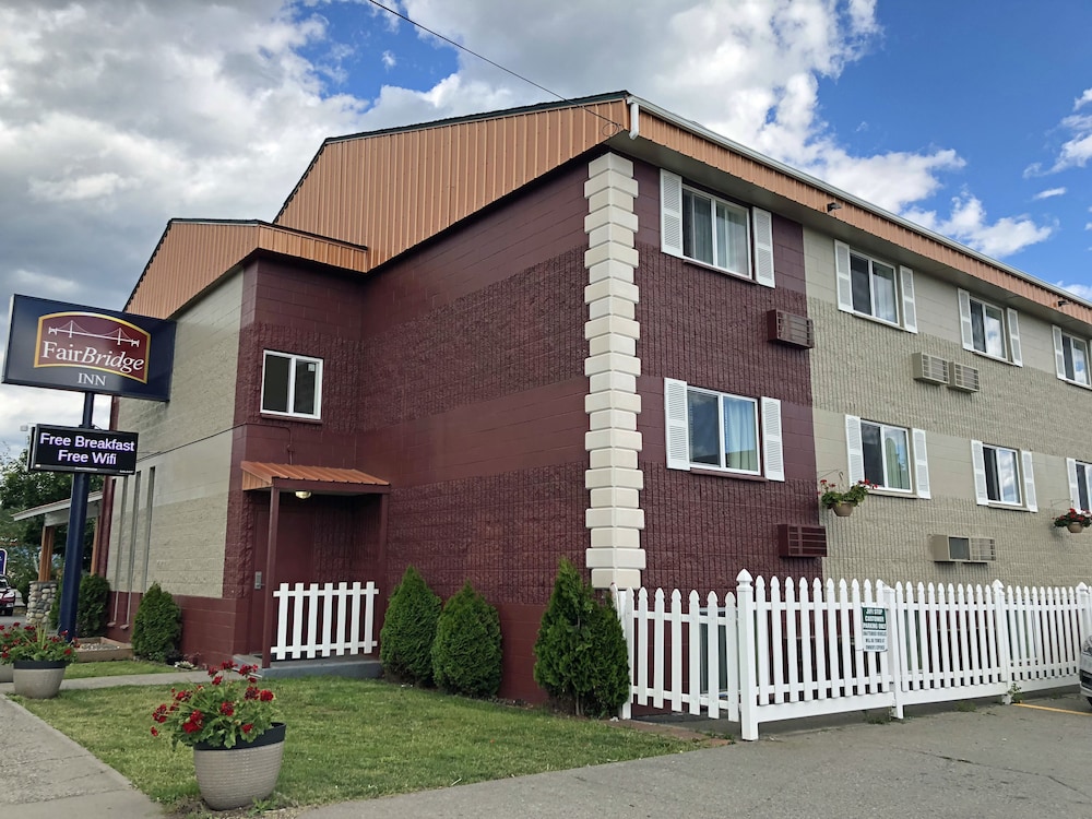 FairBridge Inn Coeur d'Alene - photo 2