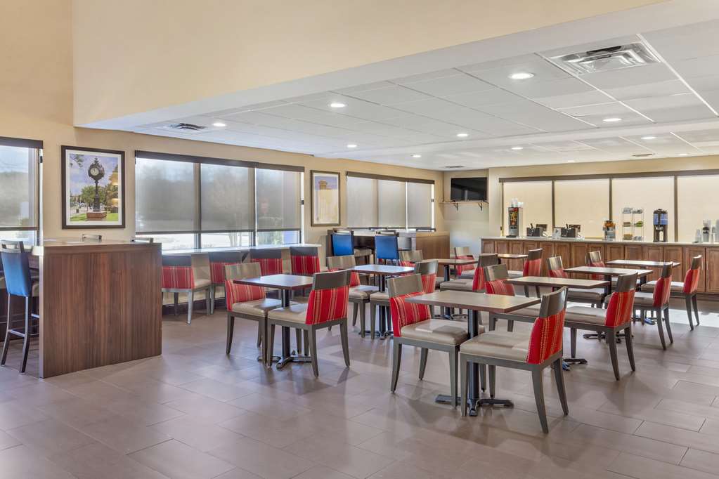 Comfort Suites Wilson I 95 - photo 30